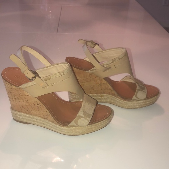 Coach wedges - Picture 2 of 4